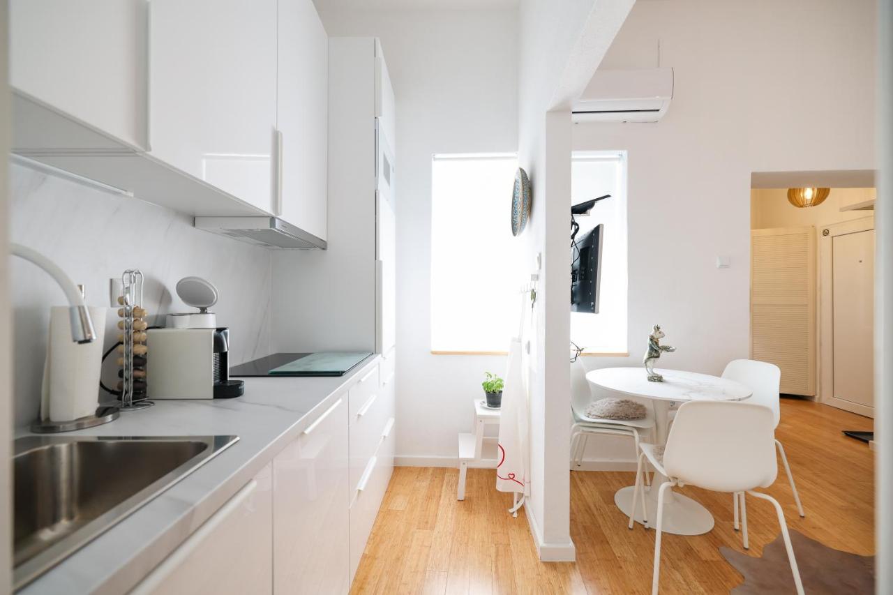 Iadra Apartment In City Center ซาดาร์ ภายนอก รูปภาพ